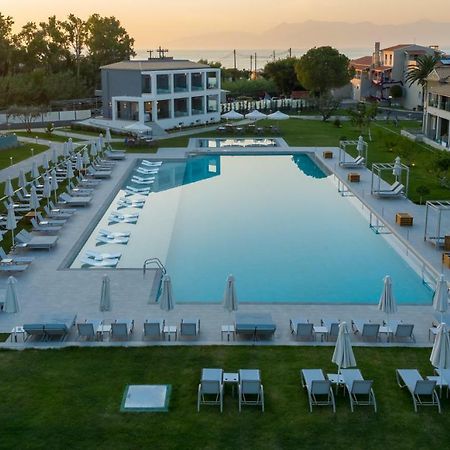 Acharavi Beach Hotel Esterno foto
